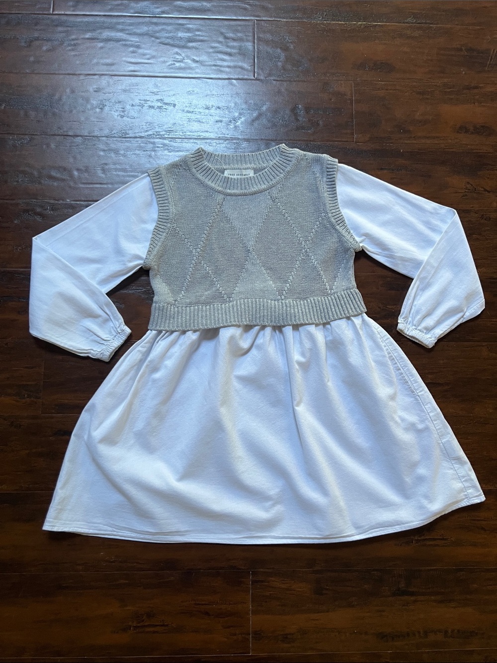 Free Assembly Girls' White Dress with Gray Knit Vest Overlay Size 7/8